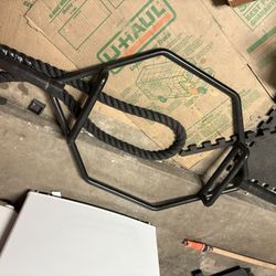 Black Trap Bar 