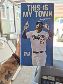 Matt Kemp stadium giveaway bobble head