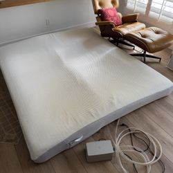 2022 Sleep Number C2 California King Mattress + Pump — Dual Adjustable