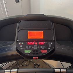 Horizon Treadmill