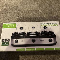 Three Crock Slow Cooker