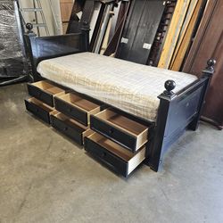 Twin Bed And Mattress