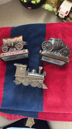 3 old coin banks