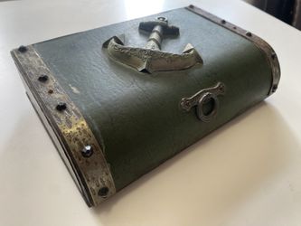 1960s Leather Chest Box Bag