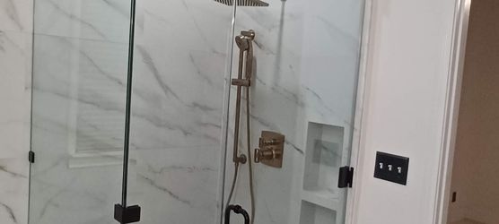 Shower Enclosures And Mirrors