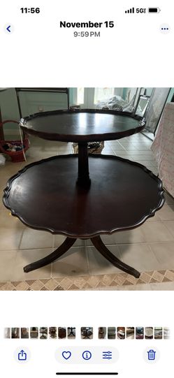 Vintage Pie Table