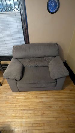 Oversized chair
