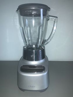 Oster Blender with Glass Jar – Excellent Condition, very powerful - $7