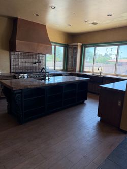 Bathroom Fixtures – For Sale