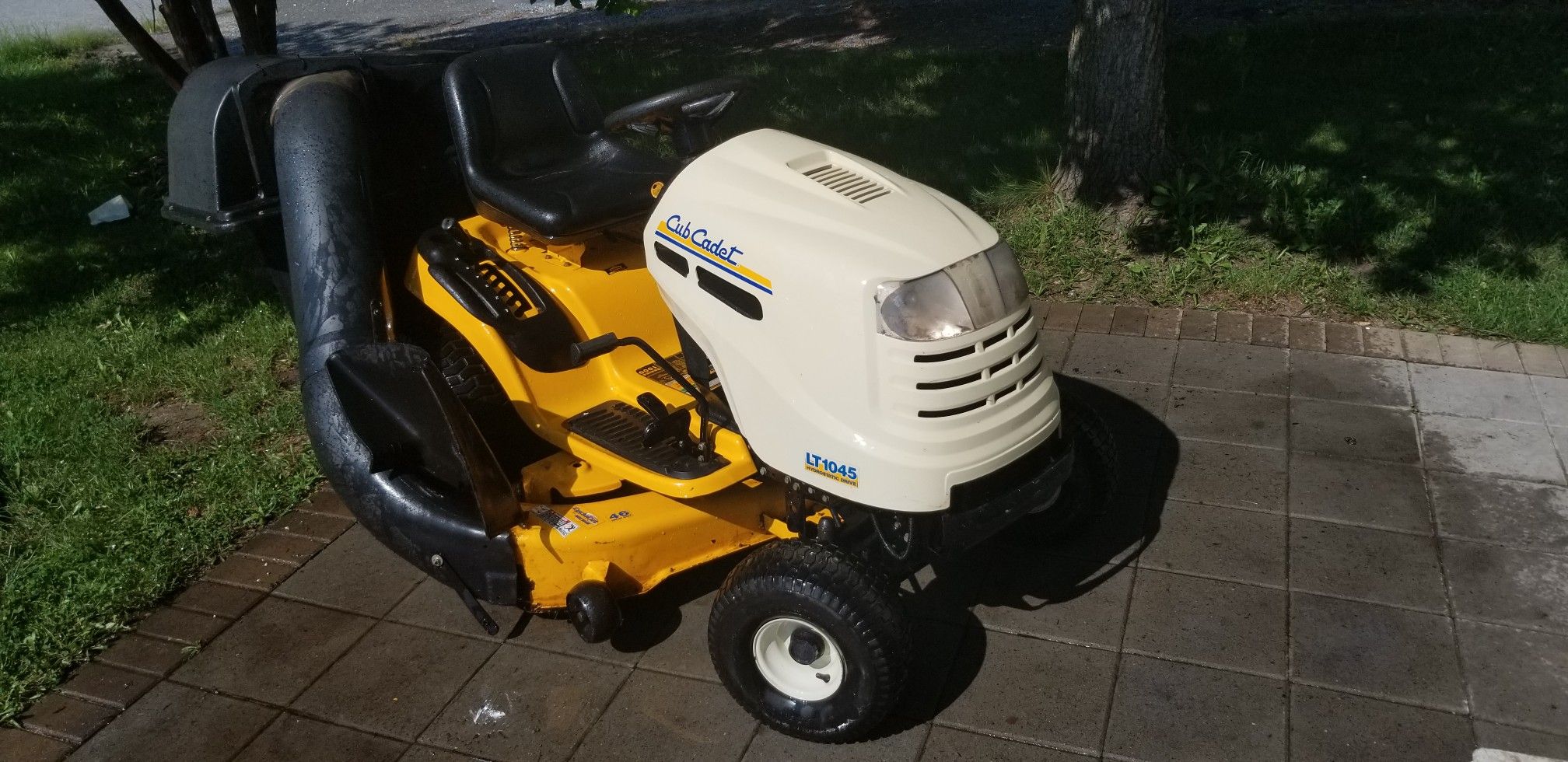 FREE DELIVERY- Cub Cadet Riding mower