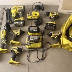 Set Of RYOBI tools 