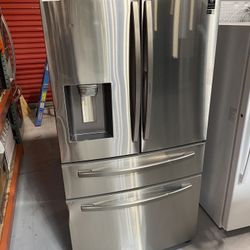 Stainless Steel 22 Cu. Ft. Food Showcase Counter Depth 4-Door French Door Refrigerator 