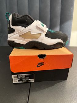 Nike Air Diamond Turf 93