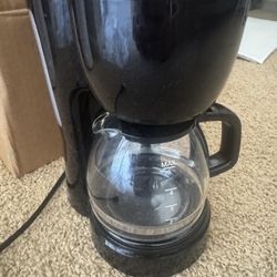Coffee Maker And Coffee Filters