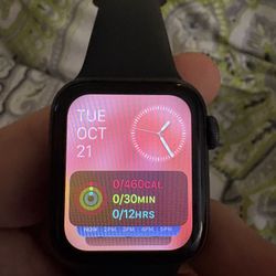 Apple Watch 40mm SE gen 1 GPS and cellular 