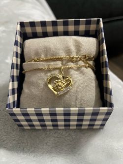 Gold tone necklace new