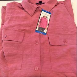 Woman’s Large shirt
