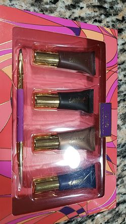 REDUCED!! Limited-Edition Wing Workers Deluxe Tarteist Eyeliner Set