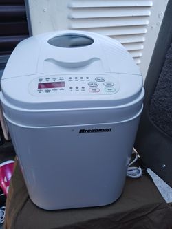 Breadman automatic bread maker, model TR444