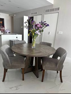 Round Wood Dining Table with 4 Chairs