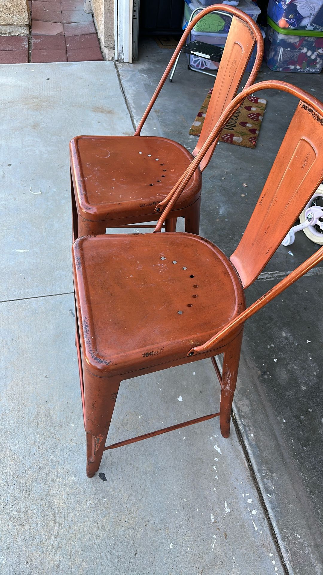 2 Bar stools Metal Frame