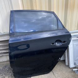 Nissan Sentra Door