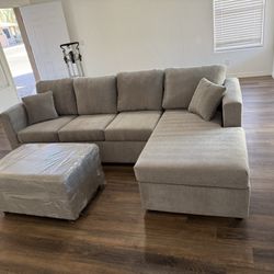Grey Sectional With Free Ottoman ‼️brand New In Stock ‼️