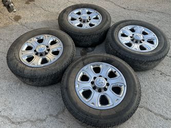 20” Ram Laramie Wheels And Michelin Tires 20 Dodge Rims 8 Lug 8x165.1 Bolt pattern 8x6.5 Fit Ram 2500 Heavy Duty Diesel Factory original stock Take Of