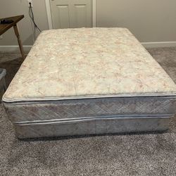 Free Queen Mattress And Box Spring 