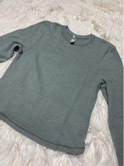 skims top