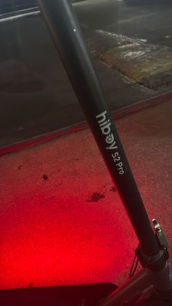 Hiboy s2 pro scooter (includes charger )