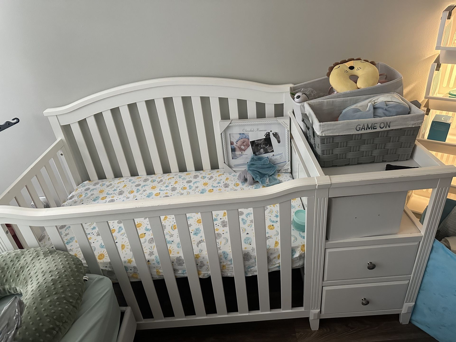 baby crib