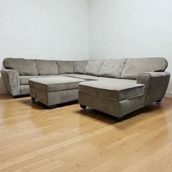 Ashley Sectional Couch-FREE DELIVERY 