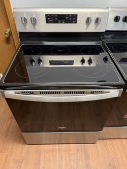 New Whirlpool 5 Burner Electric Range with Air Fry Convection Oven