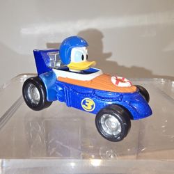 Disney Jr Roadster Die-Cast Donald Duck Roadster 1:64 2016