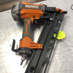 96091 Ridgid R350RHF Pneumatic 21degree 3-1/2” Round Head Framing Nailer 574122