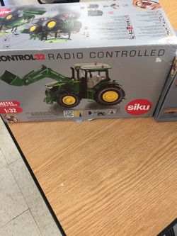 Siku tractor y carreta nuevo