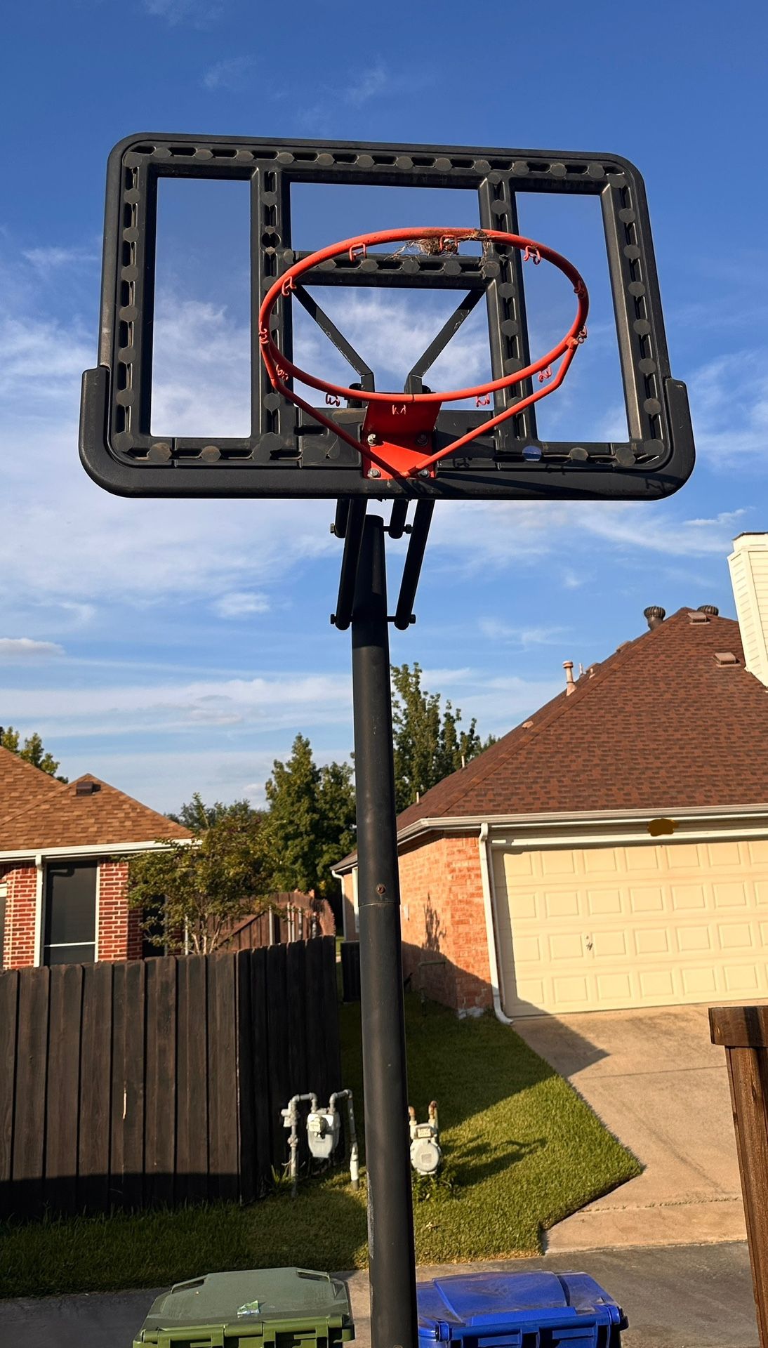basketball hoop 