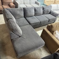 Sectional Couch (WE DELIVER)