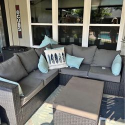 outdoor patio furniture set  