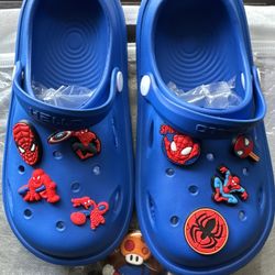 Labubu/Hello Kitty Items