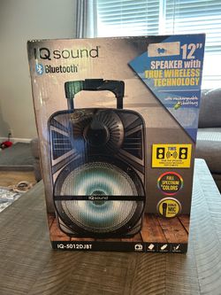 IQ sound speaker with microphone