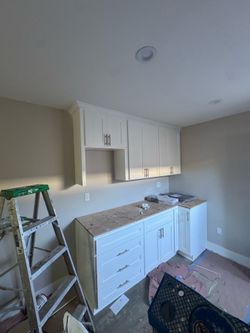 White shaker kitchens
