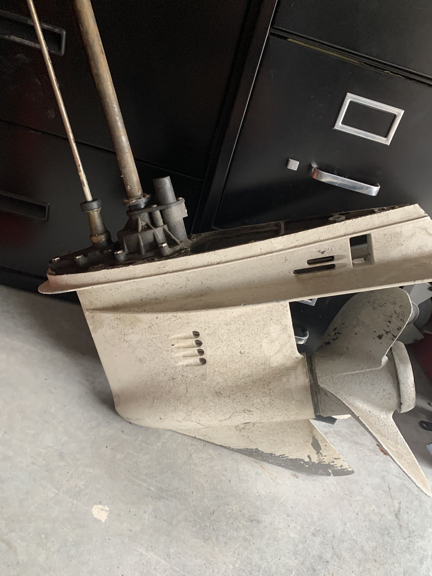 1998 Johnson 115 Lower Unit