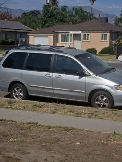 Mazda mvp 2002