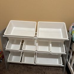 toy organizer