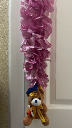 Graduation pink floral necklace