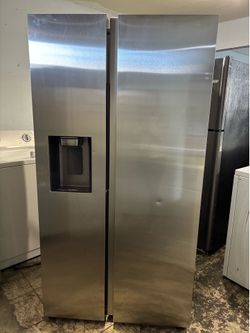 Samsung Stainless Steel Counter Depth Side by Side Refrigerator