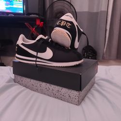 Nike Cortez Basic Nylon Compton for Sale in Montclair CA OfferUp
