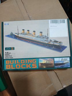 Classic Titanic Building Blocks